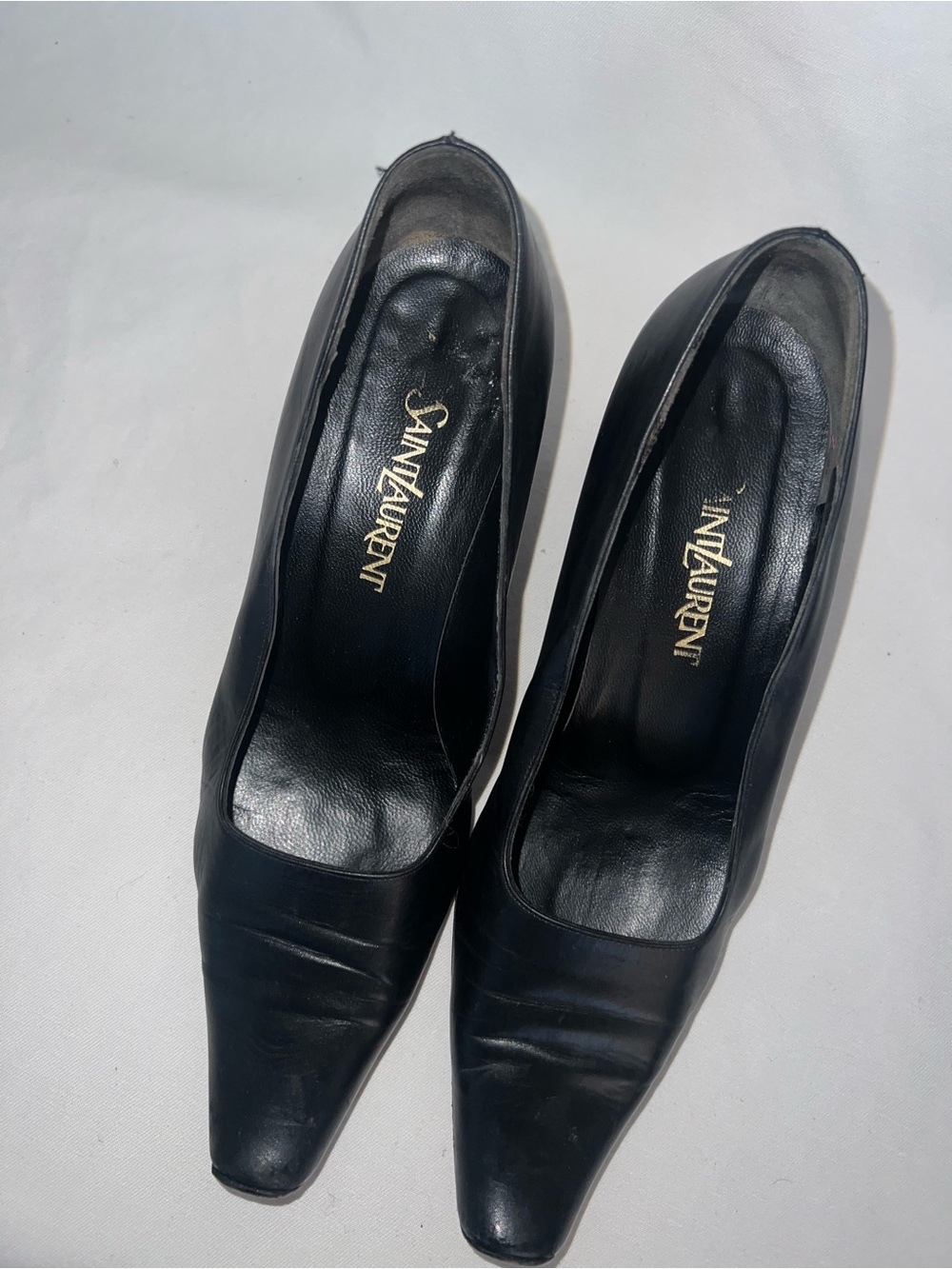 VTG Yves Saint Laurent Black Leather Pumps 90s Minimalist Made in Italy Size 7